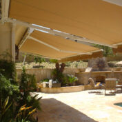WSIM Retractable Awning 2 1